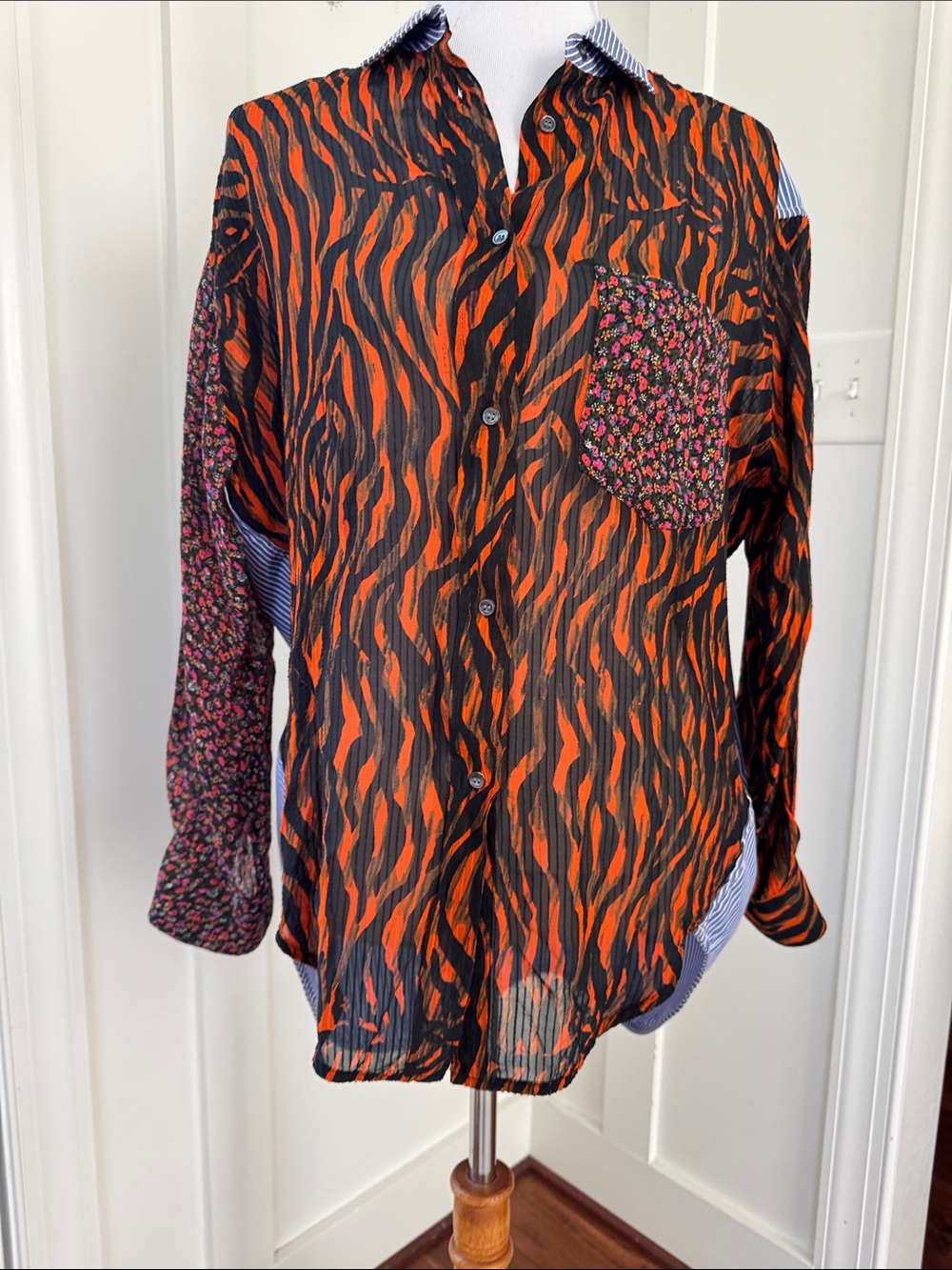 Essentiel Antwerp multi-patterned long-sleeve blouse Size S